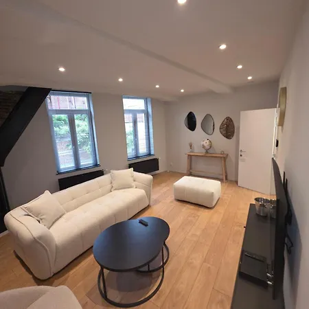 Апартаменты First